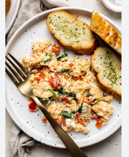Scramble αυγά με φέτα
